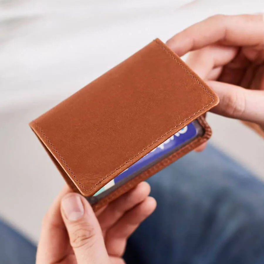 Leather Travel Card Holder - Worlds Your Oyster