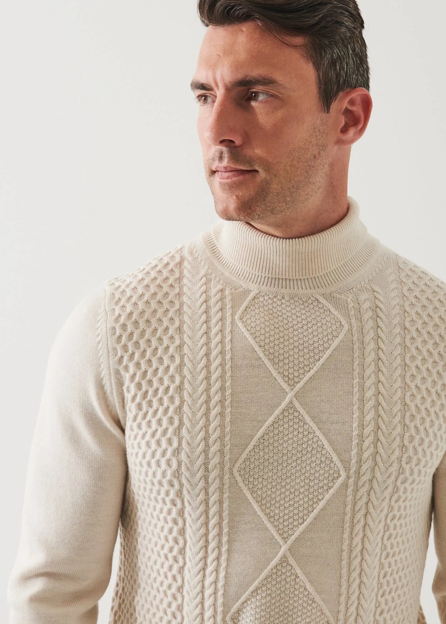 MERINO TEXTURED KNIT SWEATER