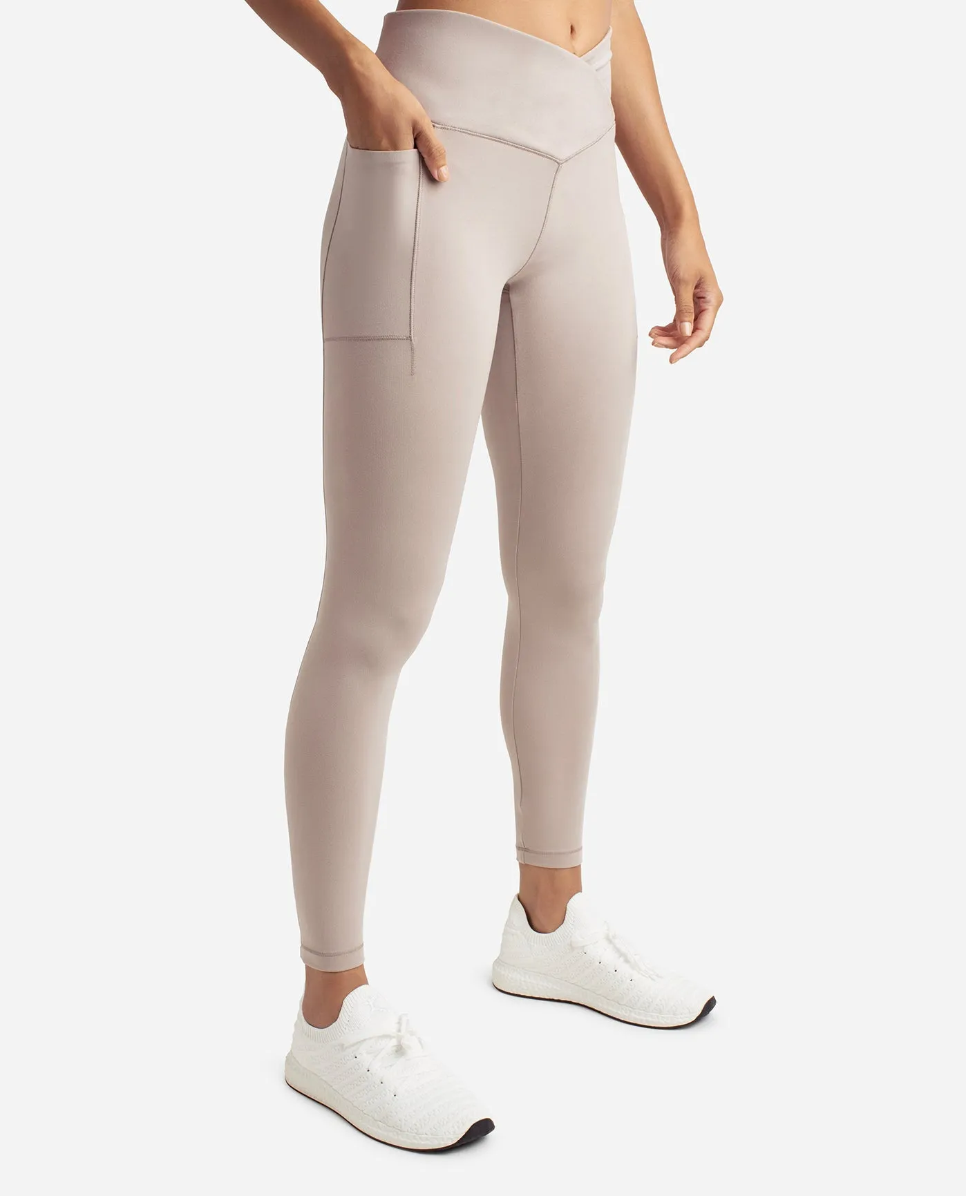 Studio Cross Waist Legging