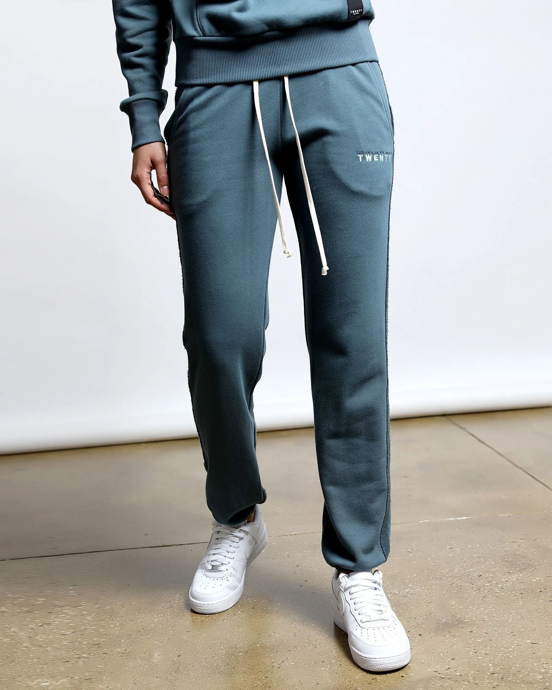 Sunnyside Reversed Loop Terry Jogger Sweatpant (FINAL SALE)