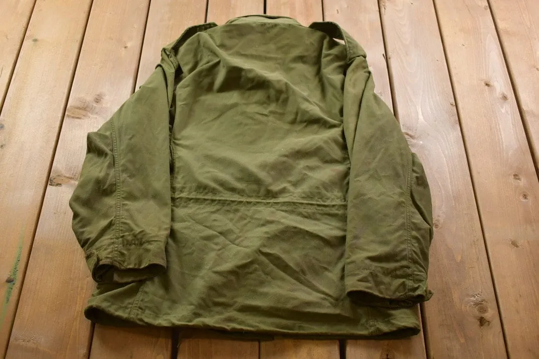 Vintage 1977 Military Cold Weather Field Coat / Zip Up Jacket / US Army Green / Vintage Army / Streetwear Fashion / Army Jacket