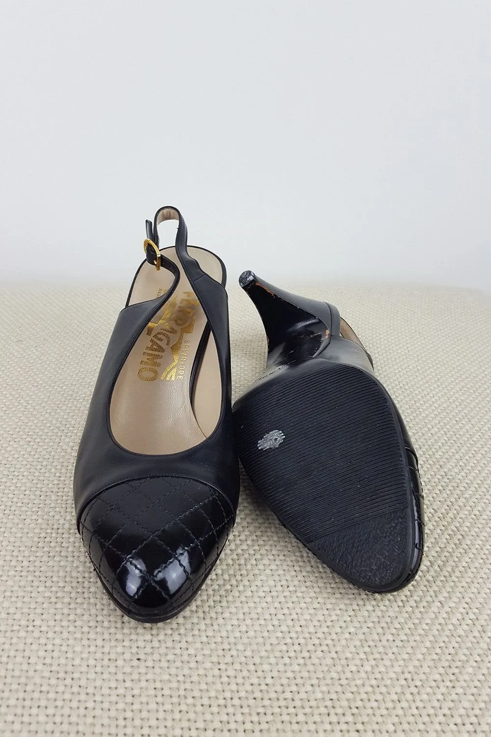 VINTAGE SALVATORE FERRAGAMO Black Sling Back Leather Pumps (5.5 C)